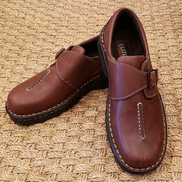 Eastland Shoes - Eastland Syracuse Brown Leather Slip on Closed Toe Shoe